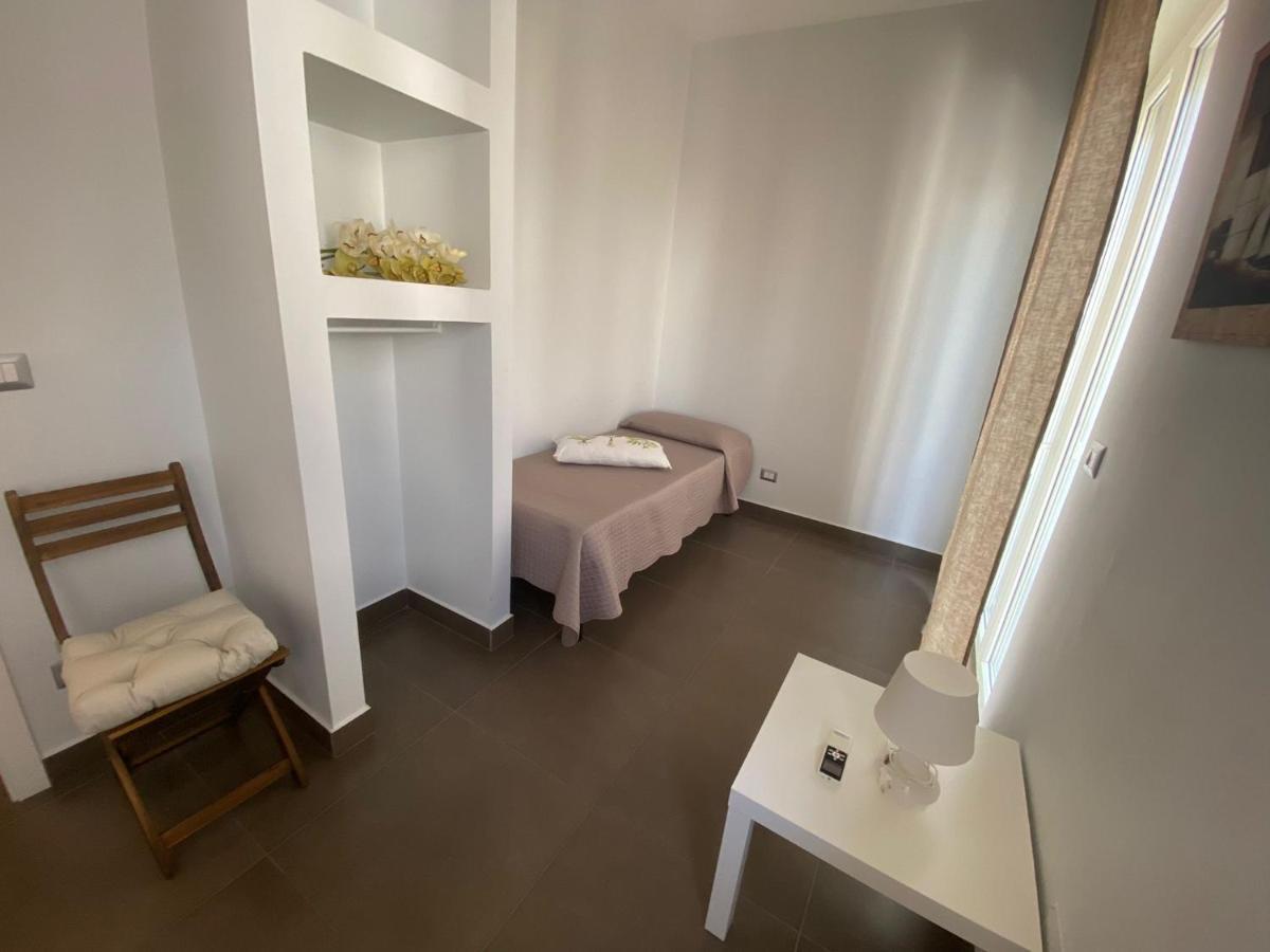 Il Veliero Hotell Polignano a Mare Exteriör bild